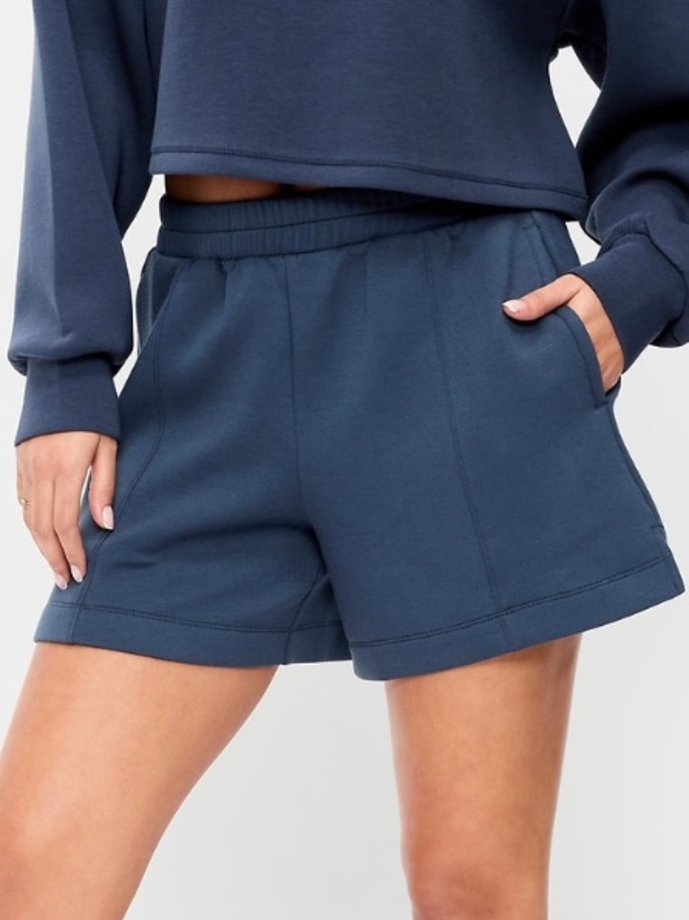 NWT Old Navy Dusk Navy High-Waisted Bounce Fleece Shorts Size L